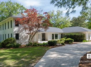 300 Woodbridge Dr, Daphne, AL 36526