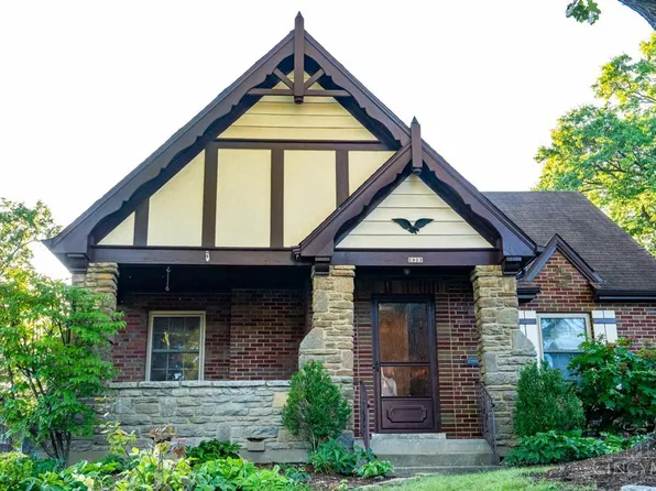 5923 Beacraft Ave, Cincinnati, OH 45213