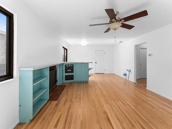 4th image of 2817 Rebeiro Ave