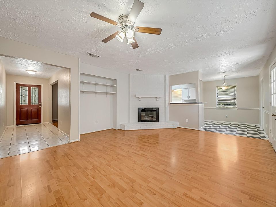 1st image of 4318 Rosegate Dr