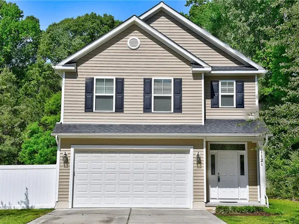 1121 Kinderly Ln, Chesapeake, VA 23320