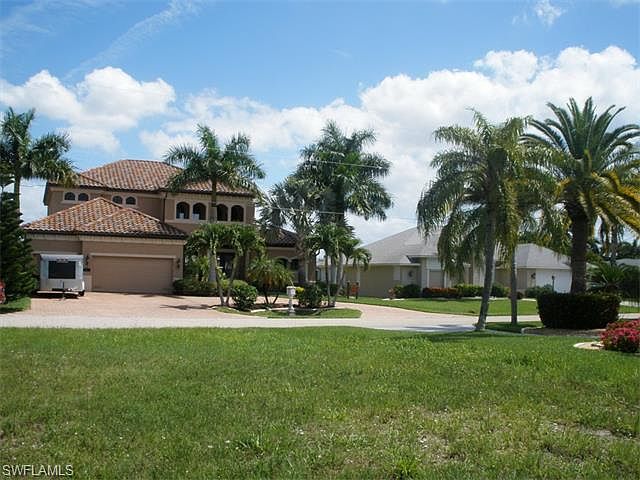 1st image of 428 Coral Dr