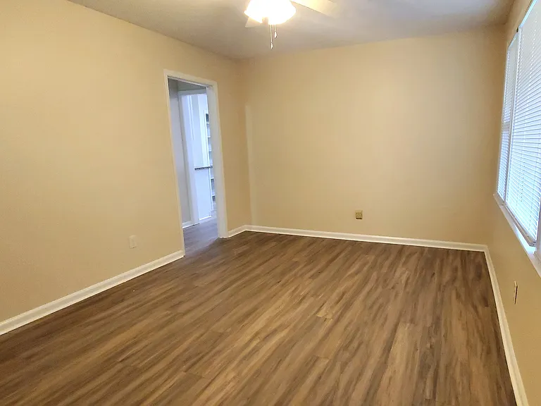 4426 Donwood Dr — Photo 3