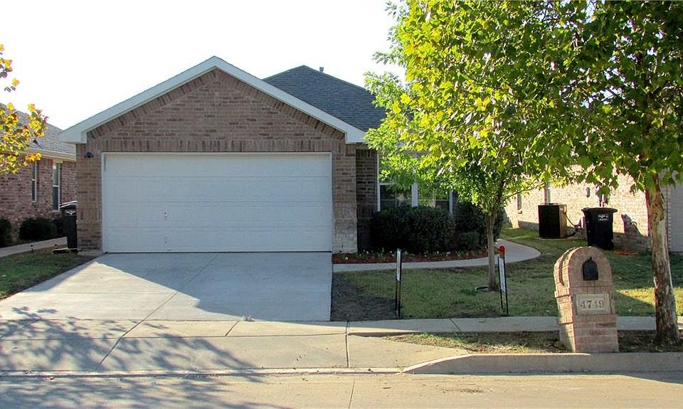 1st image of 4749 Cedar Springs Dr