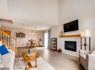 1831 Riverwood Dr, Burnsville, MN 55337
