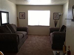 3rd image of 2957 Park Square Dr