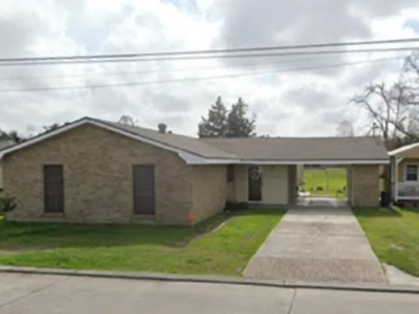 1748 Acadian Dr, Houma, LA 70363