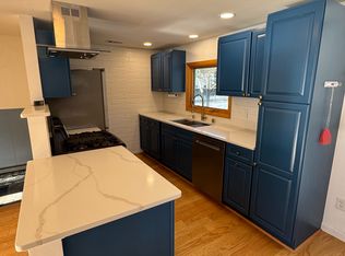 20 Fir Rd, Westford, MA 01886