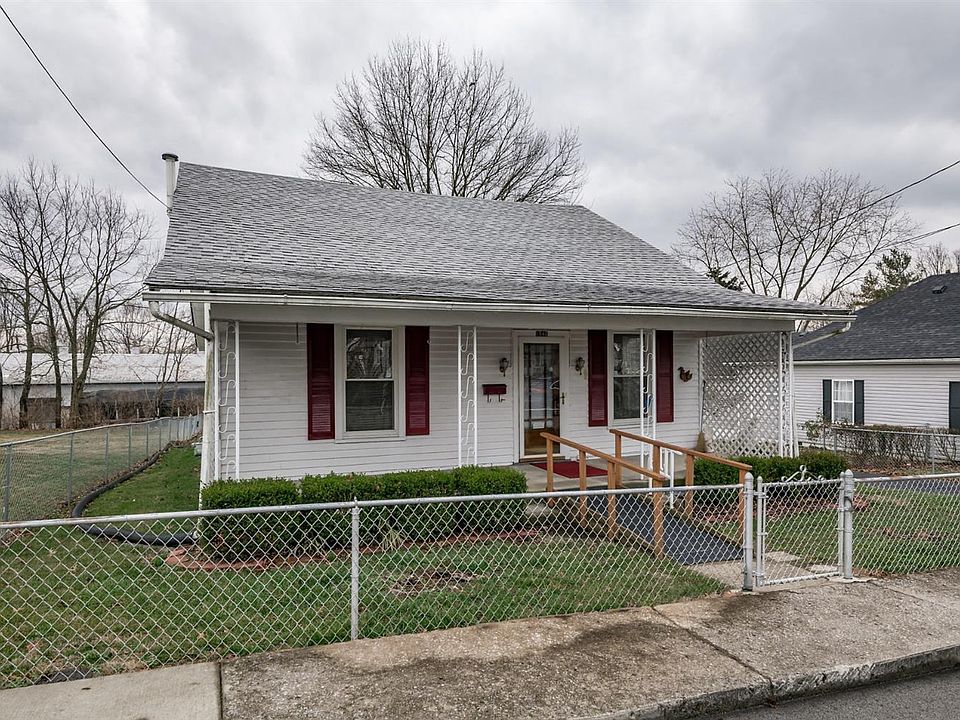 1st image of 1940 Brent St
