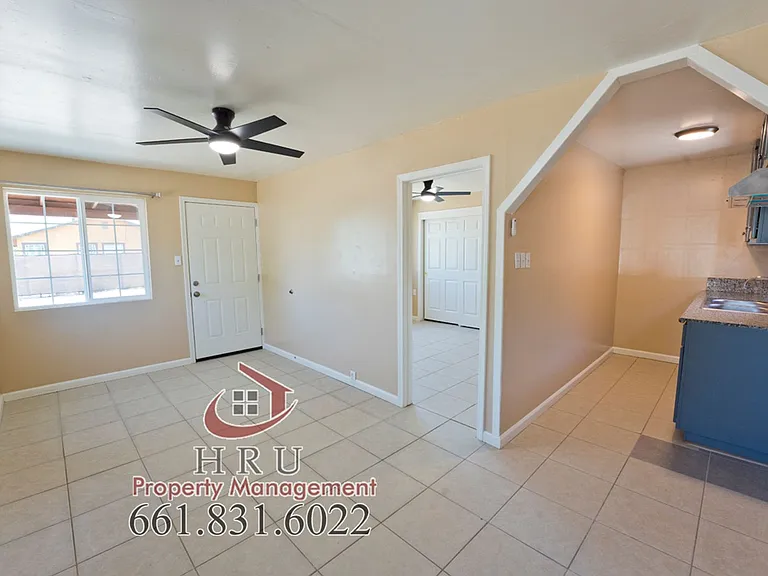2731 Security Ave — Photo 7
