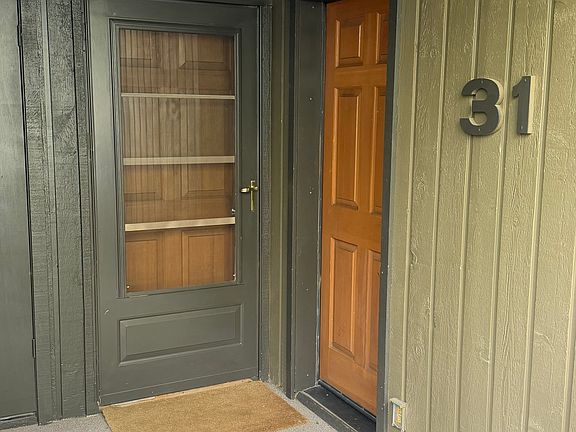 3rd image of 120 Ritchie Dr #31