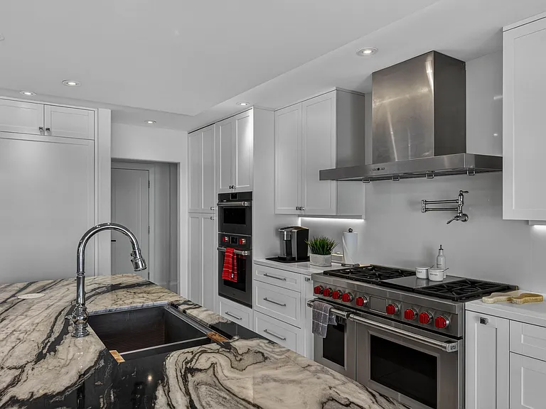 3109 NE 42nd Ct — Photo 104