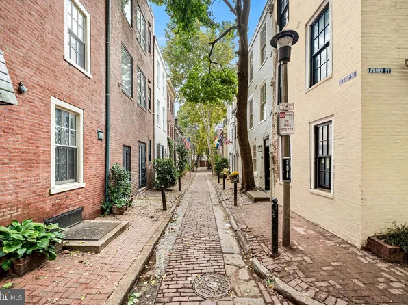 214 S Jessup St, Philadelphia, PA 19107