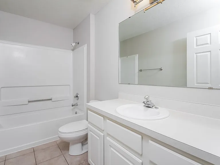 4213 Berkeley Dr — Photo 13