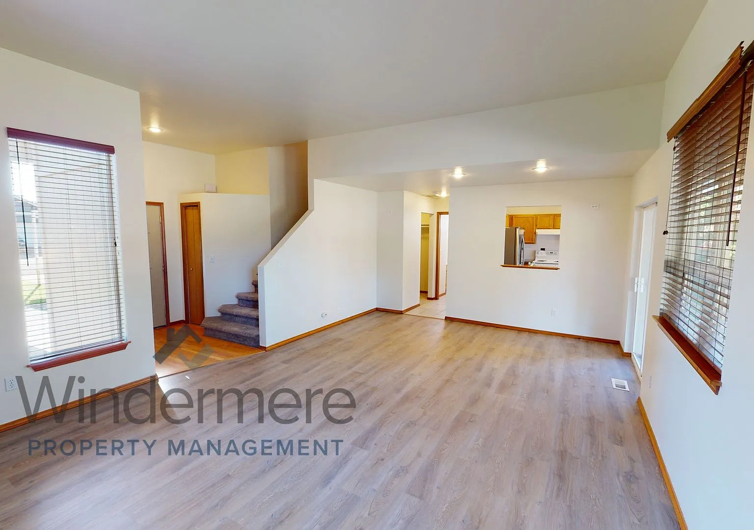 743 Roosevelt *Fenced backyard, covered patio* — Photo 2