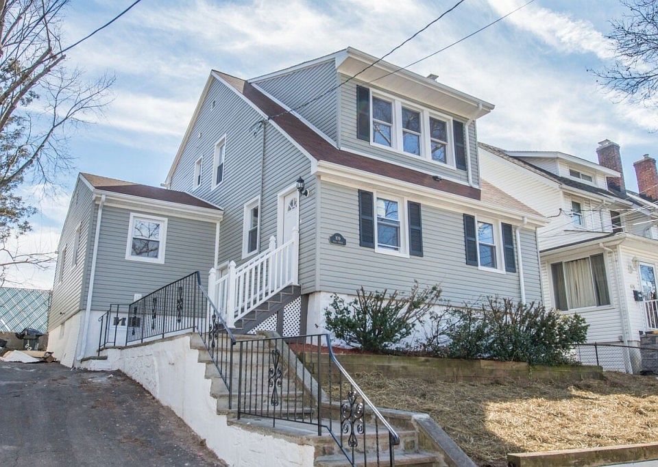 1st image of 109 Ella St