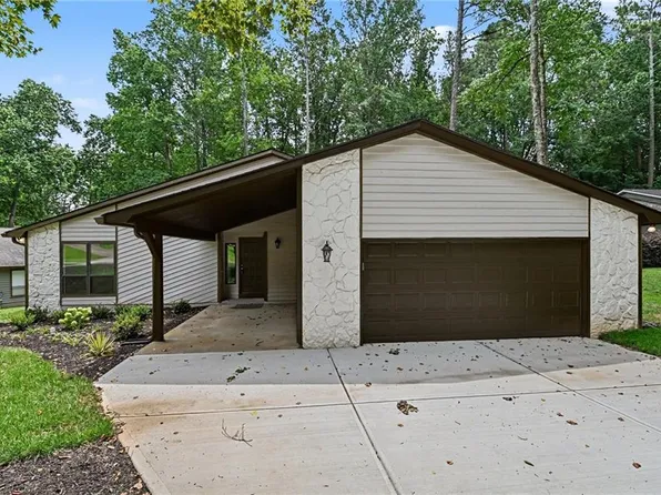 1215 Wade Green Cir NW, Acworth, GA 30102