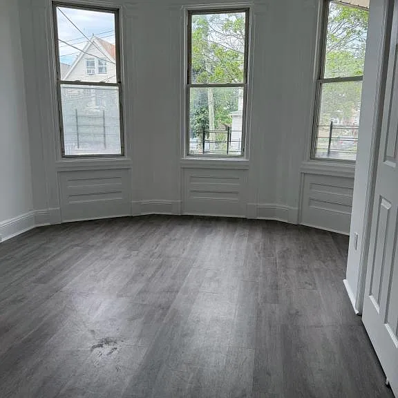 16 Pier St — Photo 2