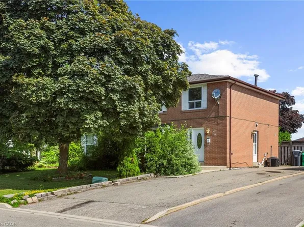 24 Fallingdale Cres, Brampton, ON L6T 3J3