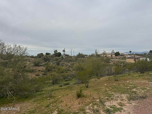 4th image of 00XXA Falcon Drive #33
