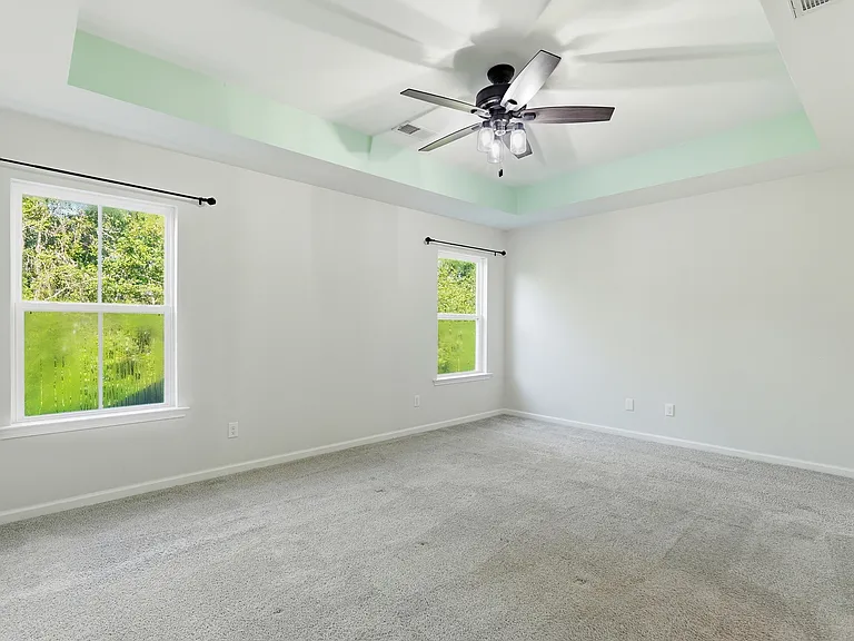 17 Crown Ct — Photo 29