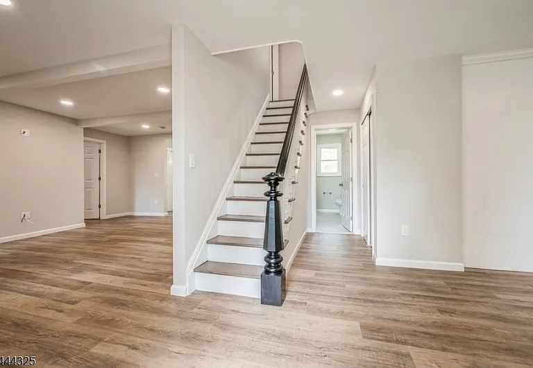 1225 Sussex Tpke — Photo 7