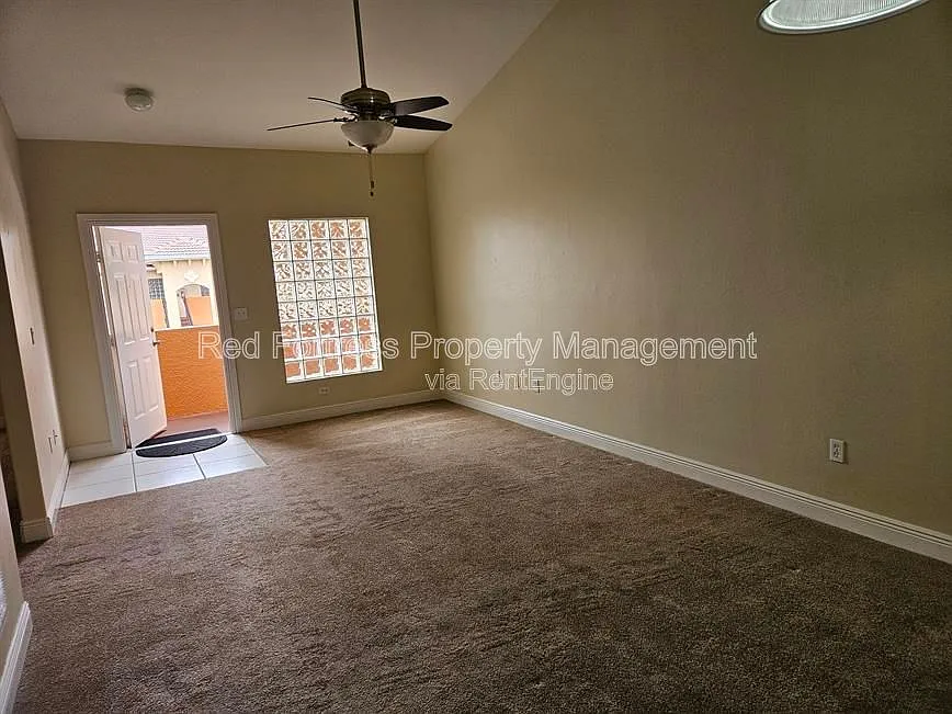 2 bed, 2.0 bath, $1,099 — Photo 4