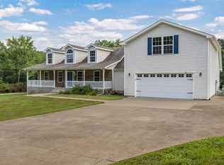 3190 Marthas Chapel Rd, Cunningham, TN 37052