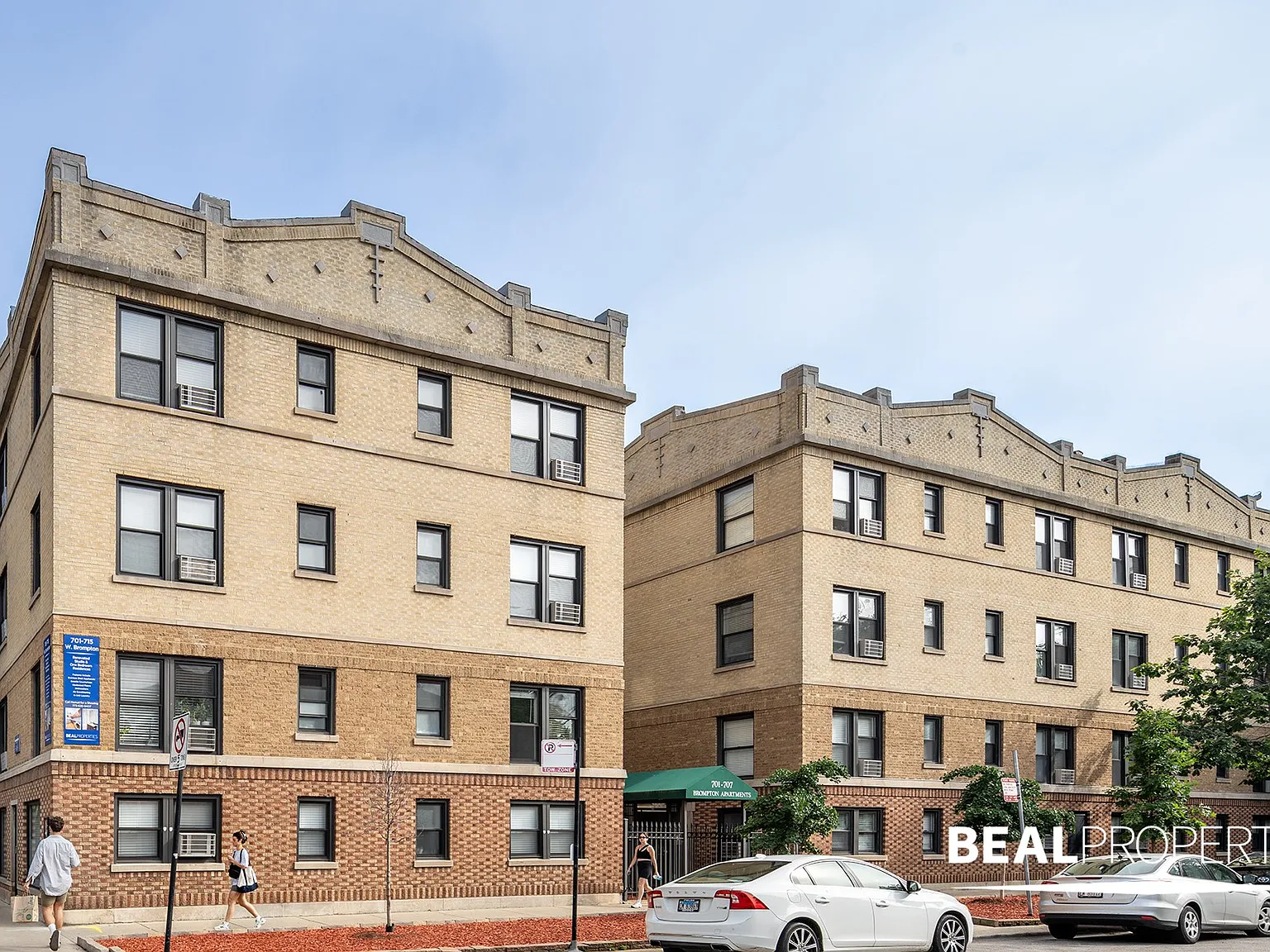 701-715 West Brompton — Photo 3