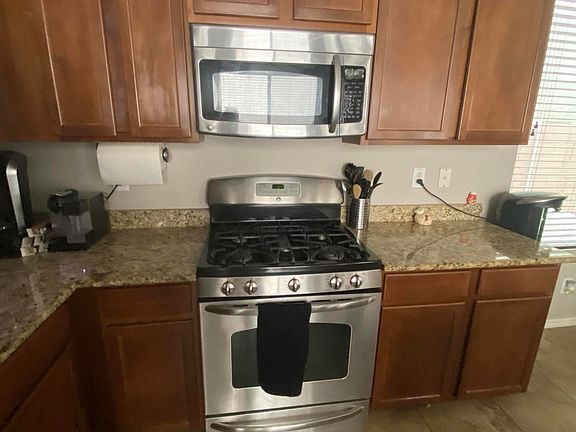 5th image of 19058 E Swan Dr