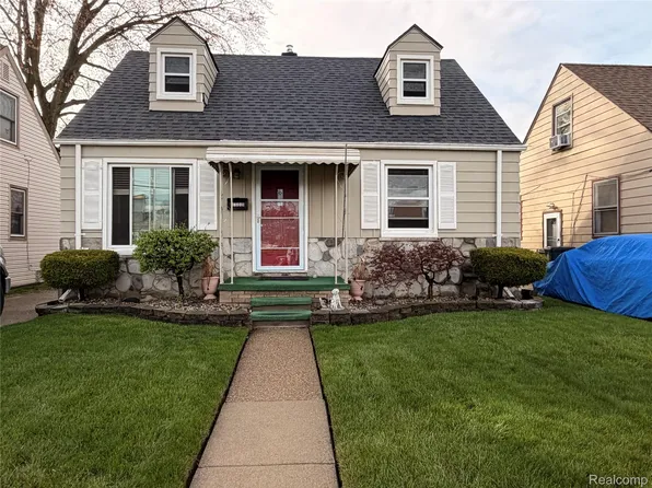 17389 Eddon St, Melvindale, MI 48122