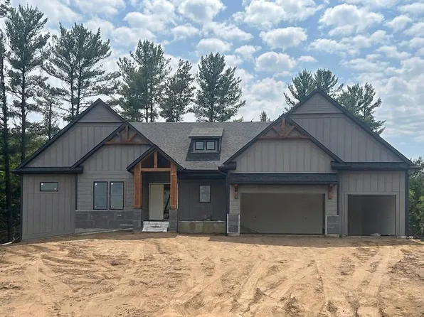 17974 Staples St NE, Ham Lake, MN 55304