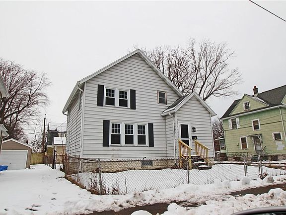 2nd image of 15 Alonzo St