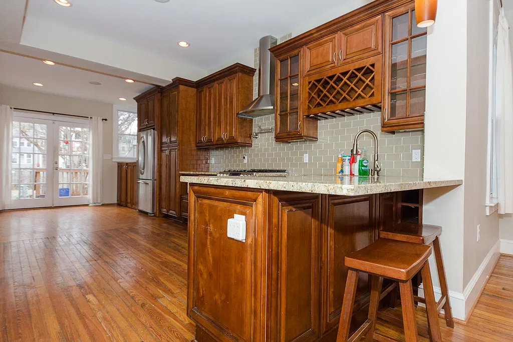 3 bed, 1558 sqft, $3,750 — Photo 2