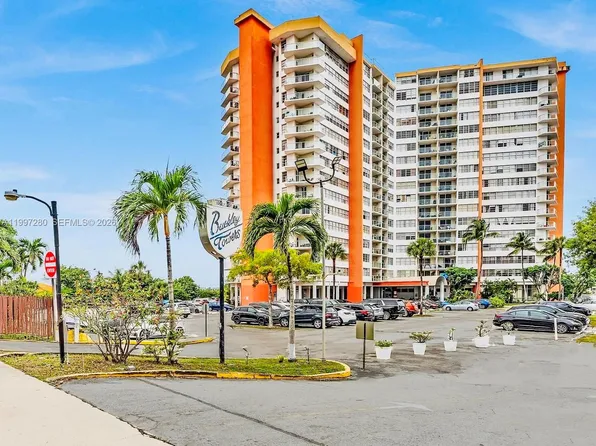 1301 NE Miami Gardens Dr APT 1406W, Miami, FL 33179