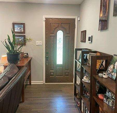 4th image of 2275 Post Oak Dr