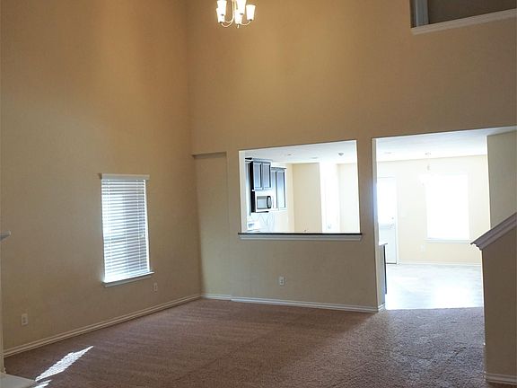 4th image of 7312 NW 150th Ter
