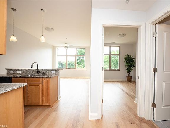 5th image of 65 E College St