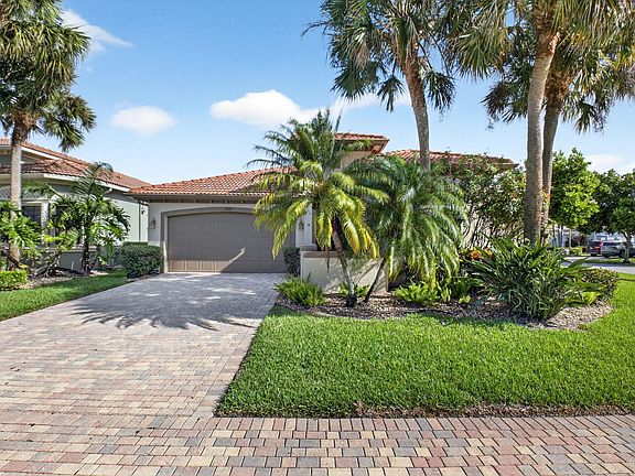 3rd image of 9571 Isles Cay Drive