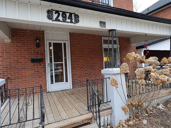 4th image of 294 Parkhill Rd W