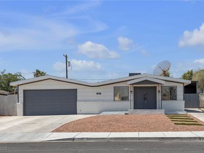 208 Colleen Dr, Las Vegas, NV, 89107