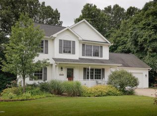 8855 Hathaway Rd, Kalamazoo, MI 49009