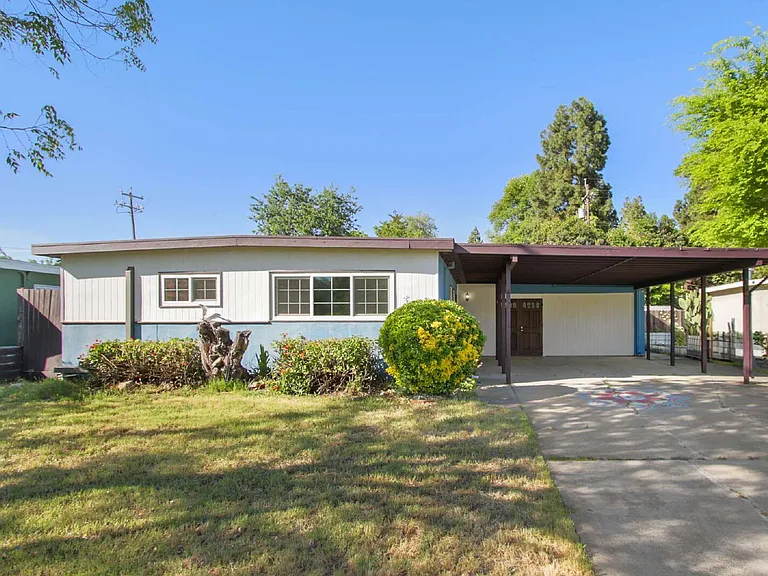 1945 Lehigh Dr — Photo 42