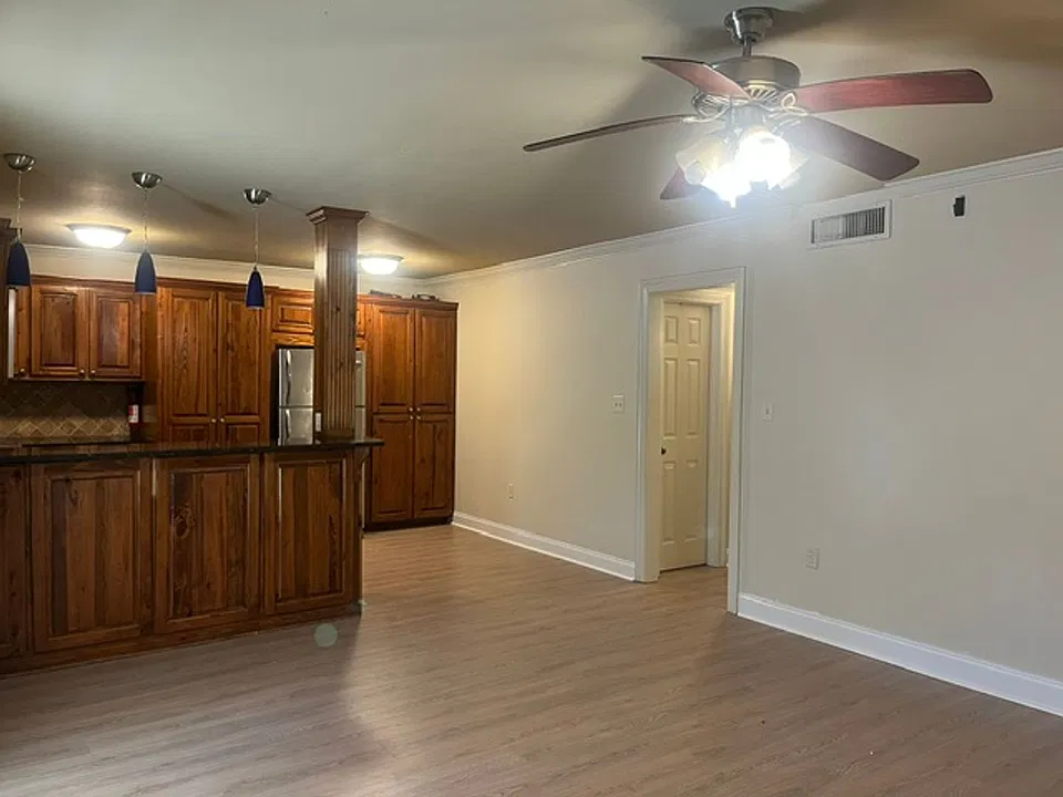 1290 Park Blvd #132