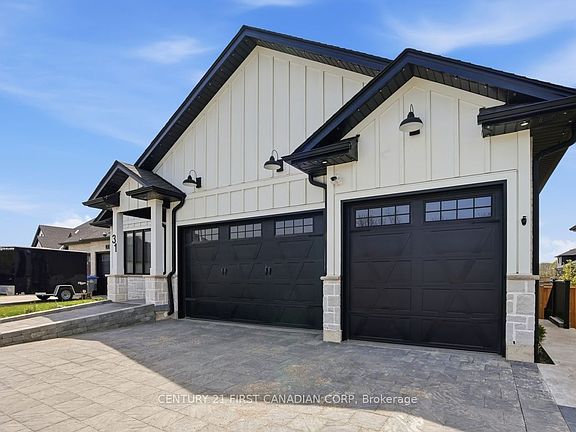 5th image of 31 Briscoe Cres