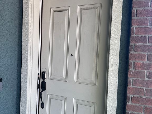 2nd image of 623 Murphy Ranch Rd