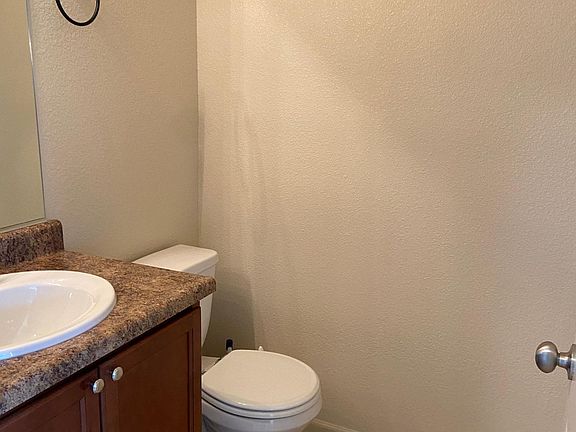 4th image of 5665 Vista Luna Dr APT 104