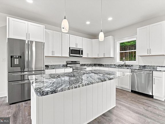 5th image of 18901 Asketum Branch Rd