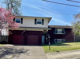 65 Plateau Hts, Huntington, WV 25704
