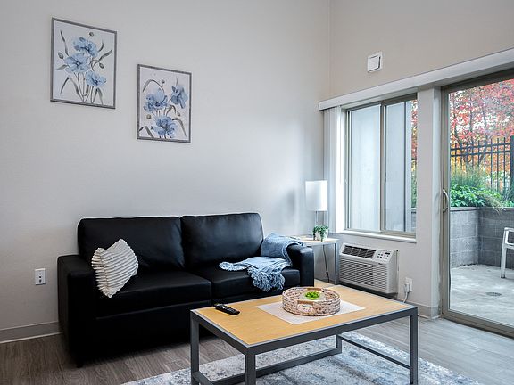Orchard Crossing | Living Room